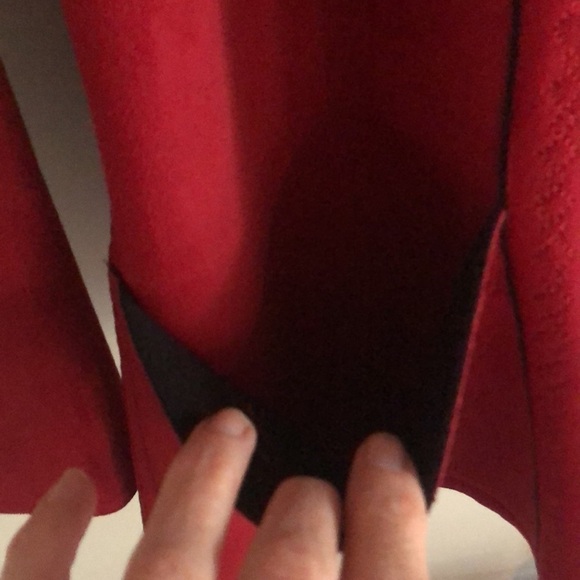 Relaxed RED Burgundy Alfred Dunner Size 6P Faux Suede  Blazer - Picture 16 of 17